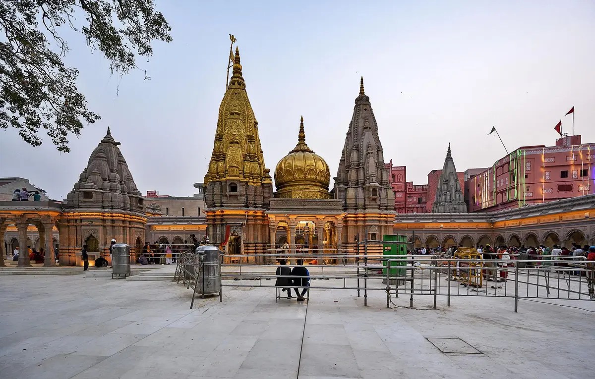 Dharmik Darshan — temple darshan portal